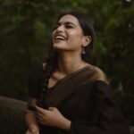 Gopika Ramesh Instagram - 🙈🖤💫 . H&M : @zara___makeover 📸: @merin__georg ReTouch: @akn.jpeg Ps : looting @sangeetha_janachandran ‘s wardrobe