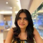 Gopika Ramesh Instagram - If I were a rose may be you’d pick me 🌻