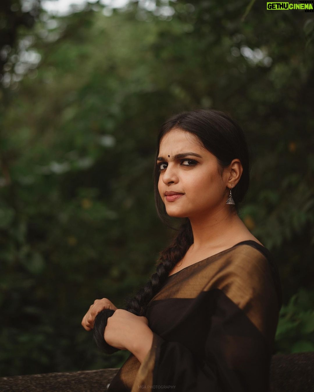 Actress Gopika Ramesh HD Instagram Photos and Wallpapers July 2023 ...