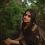 Gopika Ramesh Instagram - 🖤🙈💫 . H&M : @zara___makeover 📸: @merin__georg Retouch : @akn.jpeg