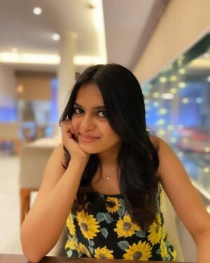 Gopika Ramesh Instagram - If I were a rose may be you’d pick me 🌻
