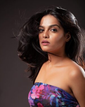 Gopika Ramesh Instagram - Shanthipriya 3.0 portfolio, swipe left>>

📸: @plan.b.actions @jibinartist 
MUA : @ashna_aash_ 
Studio: @maxxocreative @huwais.majeed