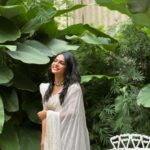 Gopika Ramesh Instagram - 🕊️ 📍: @stay.dium 📸 : @shxanu (Looting @sangeetha_janachandran ‘s wardrobe for life 🤍)