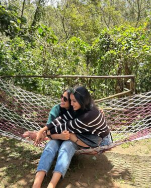 Gopika Ramesh Instagram - PoV: you scrolled my Munnar album 🫶🏻