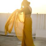 Gopika Ramesh Instagram – 💛
.
Saree: @veenavijiclothing 
📸: @_shutter__bug