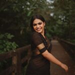 Gopika Ramesh Instagram - Smiles and laughters . H&M: @zara___makeover 📸: @merin__georg Retouch: @akn.jpeg