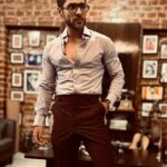 Gourab Chatterjee Instagram – A lil posin’ don’t hurt nobody..