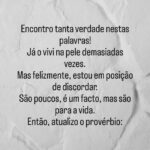 Gustavo Santos Instagram - ISTO NÃO É SOBRE QUEM GANHA, É MAIS FORTE OU TEM RAZÃO! É SOBRE SE NOS SALVAMOS... DEIXO AQUI UM ABRAÇO MAIOR DO QUE AQUILO QUE NOS SEPARA, PARA TODOS OS MEUS IRMÃOS E IRMÃS DO CORAÇÃO. VOCÊS SABEM QUEM SÃO. SÓ O AMOR É CAPAZ DE HONRAR A DIFERENÇA.