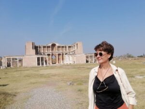Hülya Gülşen Irmak Instagram - Tadına doyamadığım çekimlerde dünya tatlısı @elfliler le harika bir set günü🙏🧿🦋❤️