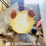 Hāwane Rios Instagram – Self determination is what we all must build up in the face of understanding that what is happening in Palest👁️ne can happen to any of us and is happening to others tho they may not have the means to show it to the world.

Repost @gazasunbirds 

Hazem’s hands tell a story of resilience as he bakes bread under siege. With lines for fresh bread stretching long, bakeries targeted, and food supplies severed, people have to work this hard just to get a meal.

This video unveils the extraordinary effort behind a single meal –  children helping to scavenge for scraps of wood, crafting makeshift ovens from tin cans, and skillfully flipping dough over open flames. Can you imagine doing this everyday?

Let this act of survival be a call to action. The hardship faced by Hazem is just one story among many. Let us stand united, raising our voices for a ceasefire – an end to the suffering, an end to the targeting of basic needs and lifelihoods. 

تحكي يدي هازم قصة صمود أثناء خبزه للخبز تحت الحصار. مع طوابير الناس أمام المخابز للحصول على الخبز الطازج، واستهداف المخابز، وقطع إمدادات الطعام، يتعين على الناس العمل بجد للحصول على وجبة.

يكشف هذا الفيديو عن الجهد الاستثنائي وراء وجبة واحدة – الأطفال يساعدون في البحث عن فتات الخشب، وصنع أفران مؤقتة من علب الصفيح، وقلب العجين بمهارة فوق اللهب المفتوح. هل يمكنك تخيل القيام بذلك يومياً؟

دعوا هذا العمل البسيط للبقاء يكون نداءً للعمل. الصعوبات التي يواجهها هازم هي قصة واحدة فقط من بين الكثير. دعونا نقف متحدين، نرفع أصواتنا من أجل وقف إطلاق النار – وضع حد للمعاناة، ووضع حد لاستهداف الاحتياجات الأساسية وسبل العيش. #وقف_إطلاق_النار_الآن