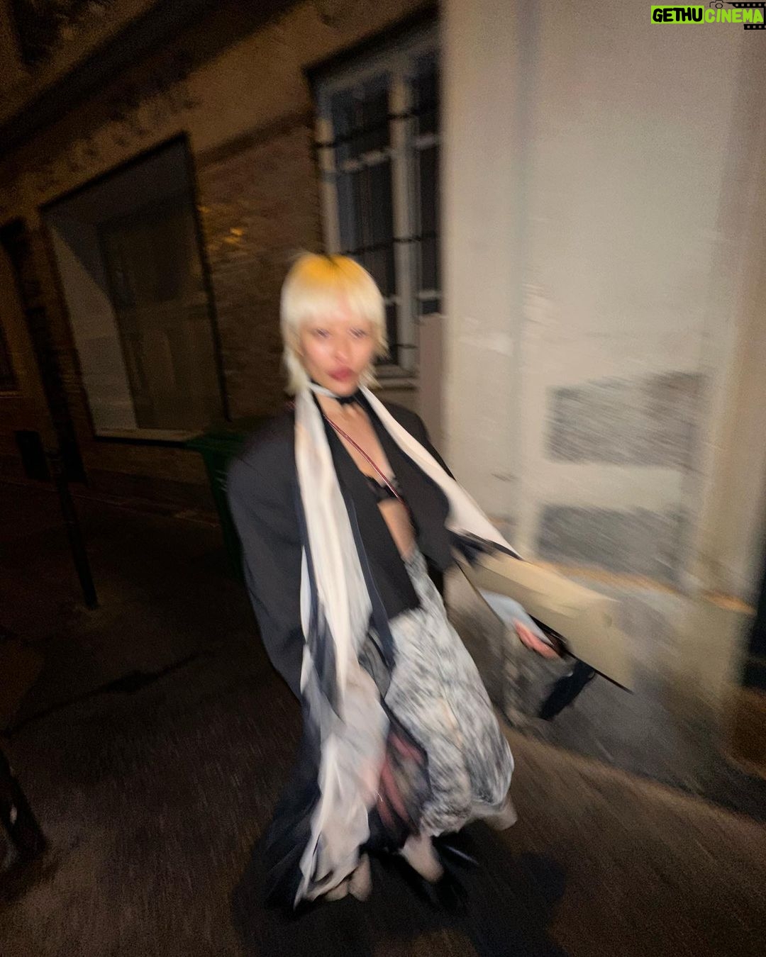Haley Tju Instagram - Au revoir Paris 🥲 Paris, France