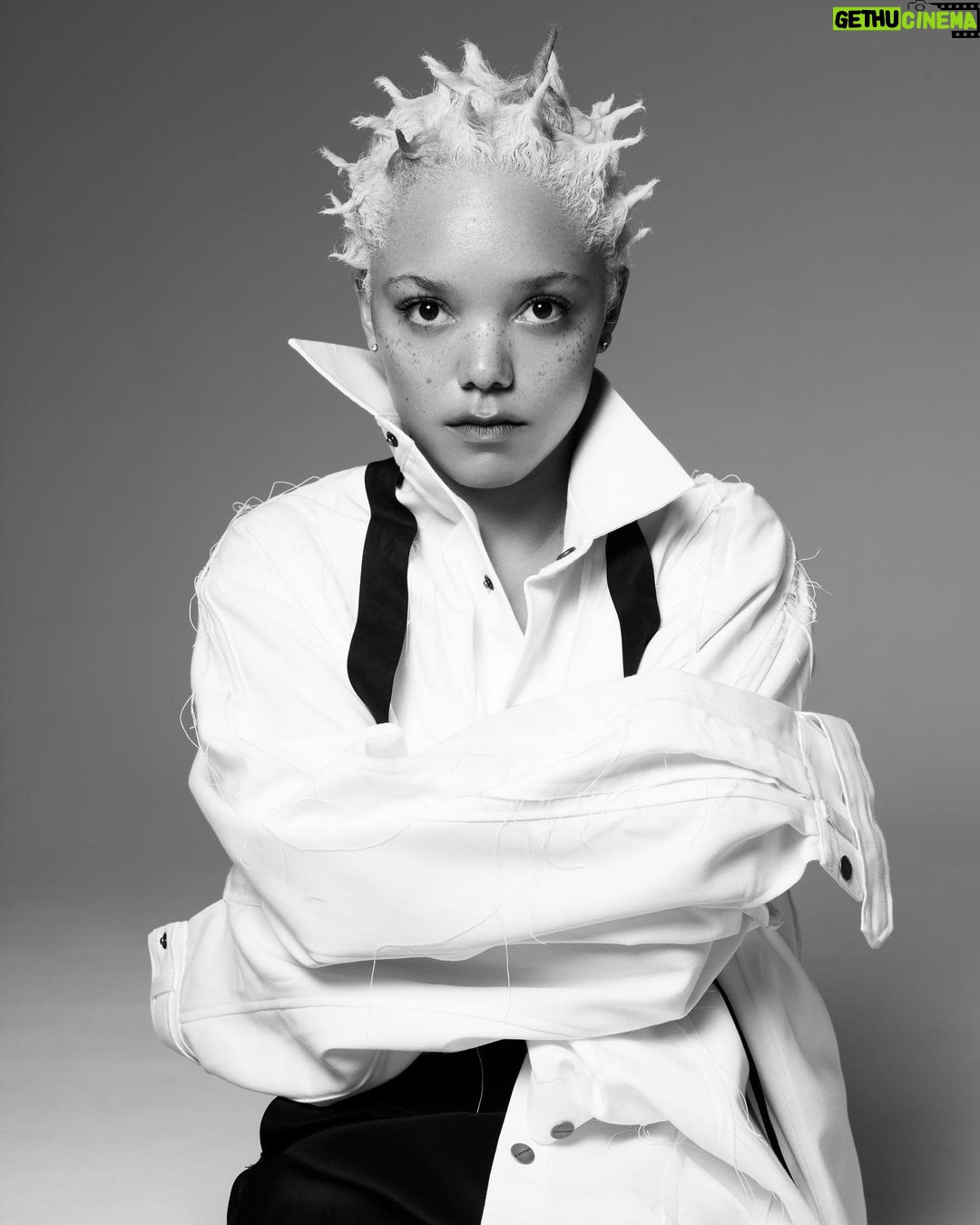 Haley Tju Instagram - Happy Halloween 🕸️🖤 Huge huge thanks to the entire team for making my little idea into a giant reality. I am so grateful to everyone who contributed, sooo much talent it’s insane. Photographer: @bonnienichoalds Creative director & Stylist : @haleytju Models: @coystewart & @jadagrace Makeup: @robertti Hair: @pelobypili Layout design and print production: @studiojumelles @gammesworld @themelodyh