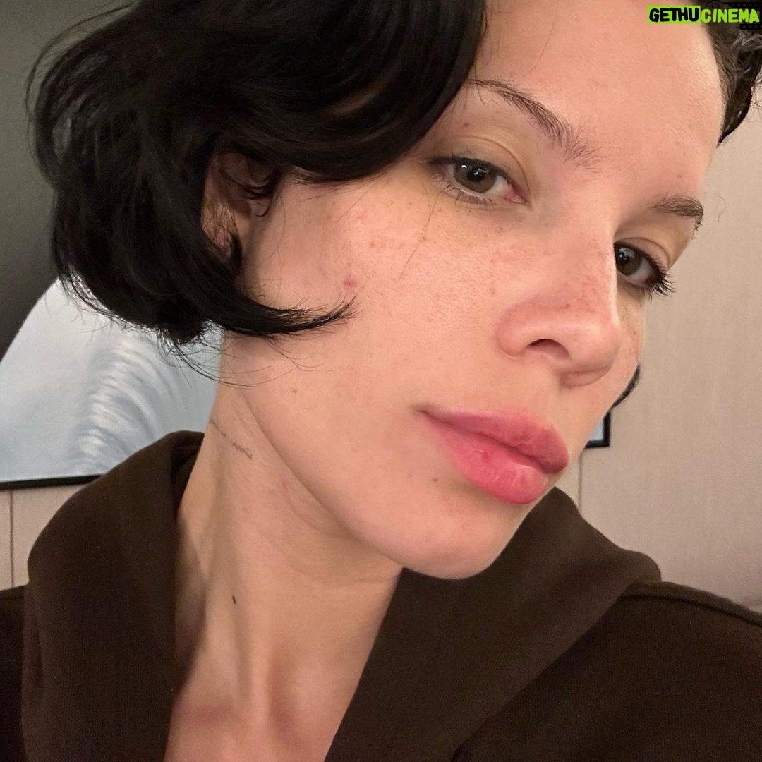Halsey Instagram - trying to beat the “bad at posting” allegations. i take the pictures i just forget to share them. oops.🪱