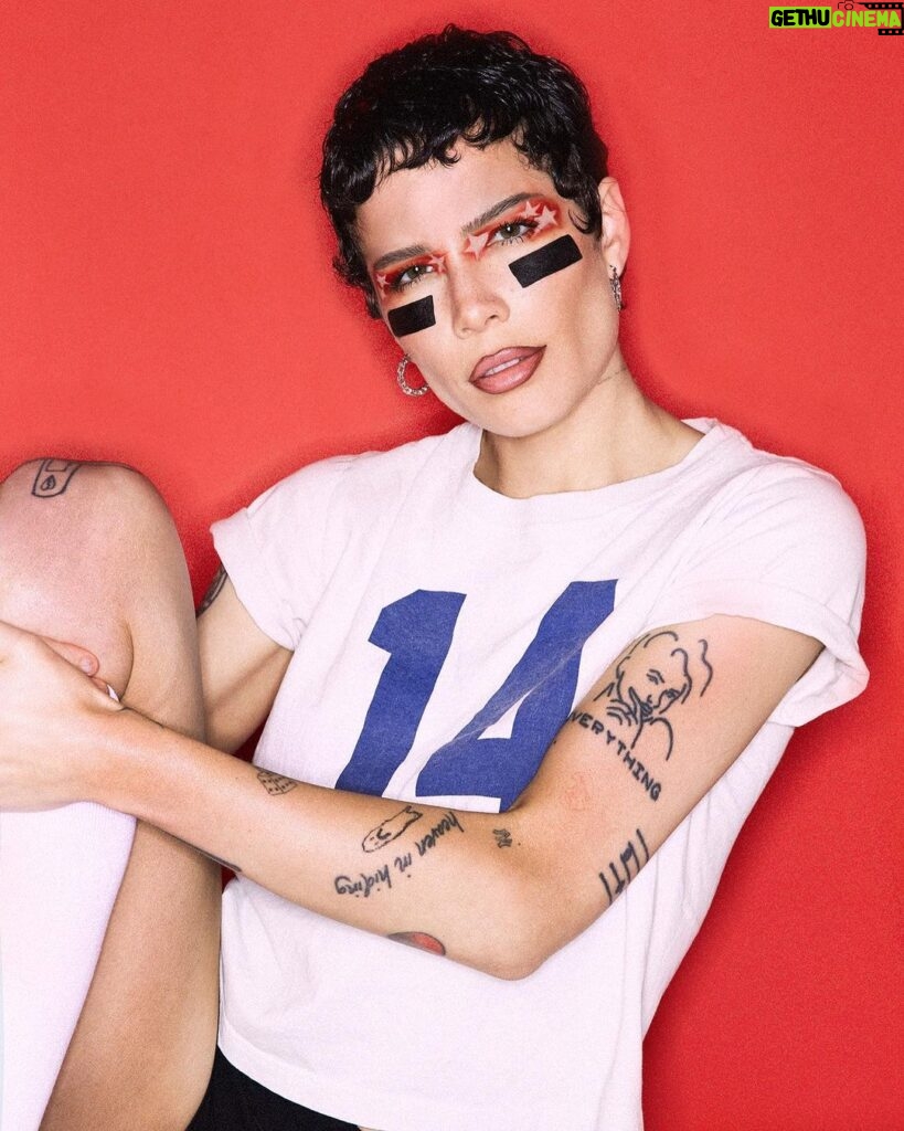 Halsey Instagram - celebrating pride all month with @aboutfacebeauty 🖍️ so stoked to celebrate and introduce you to our favorite queer creators throughout the month. Makeup has a long and important history as a vital vehicle for identity and expression in our community. As a day to day calling card to find our kin in the wild, as a tender early step into gender euphoria, or as a fundamental of drag performance. We have queer people to thank for our favorite makeup tricks and techniques and the evolution of this incredible medium. Here’s to reinventing the format (and ourselves), in the spirit of pushing forward, now and forever. More coming soon :)