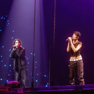 Halsey Instagram - Guested at the forum the other night with @agustd and we performed “suga’s interlude” for the first time ever live! I’ve shared a stage with my friend many times, but never alone and never like this. When the song ended all we could do was laugh because it was just a feeling of “woah that just happened?!” after knowing each other for 7 years. I call Suga ‘twin’ for a lot of reasons. We have the same smile, we have a lot of shared interests, sometimes we even have the same haircut. But I mostly say it because we seem strangely (and sometimes wordlessly) connected on a creative wavelength. Watching him perform his solo concert was an incredible experience. He is a true artist, which I’ve always known. But seeing the energy, versatility, creativity, and courageous darkness of the show blew me away. Moments like these remind me why we are so fortunate to have this way of expressing ourselves. I am so grateful! Thanks to twin for having me and thank you ARMY for, as always, singing your hearts out and making me feel right at home.