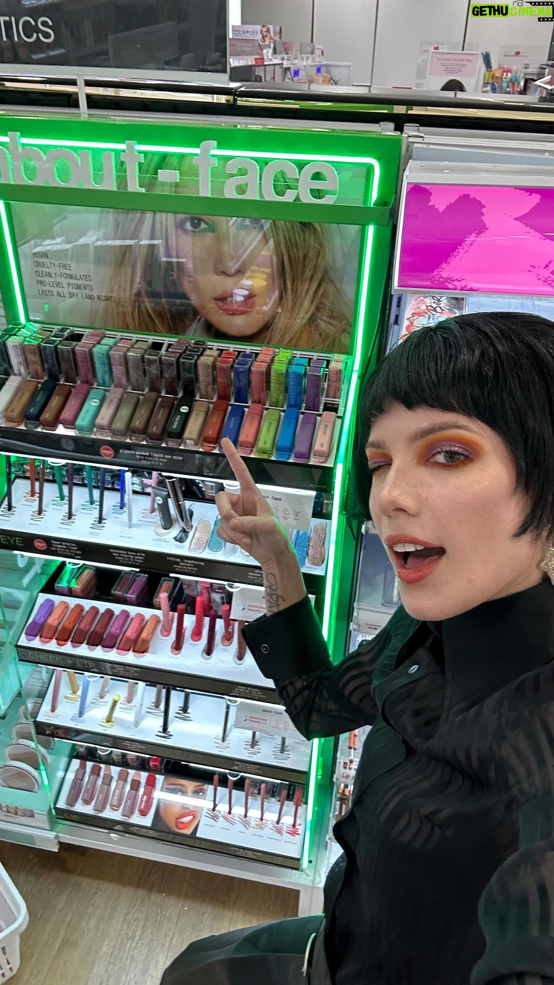 Halsey Instagram - we’ve landed! about-face is now live across @UltaBeauty stores in the US! shopping at Ulta growing up, i couldn’t think of a better fit for @aboutfacebeauty. a brand that celebrates no rules and individuality, just like about-face does. so excited for you guys to have a space to test, play and express with about-face products IRL. 🧡 Shot by @adamkudeimati Music produced by @byfr__