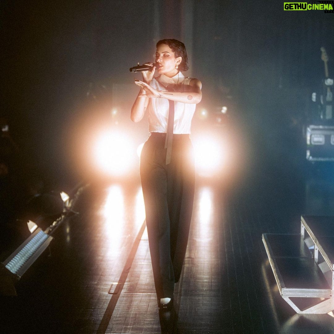 Halsey Instagram - Wept like a baby in my home state onstage last night. Full on ugly cried. Music is magic. Night 1 of the Orchestra summer shows is complete, and I’ll never be the same again. Thank you. Again tonight @njpac 🤍 Photos by @yasi of course Newark, New Jersey