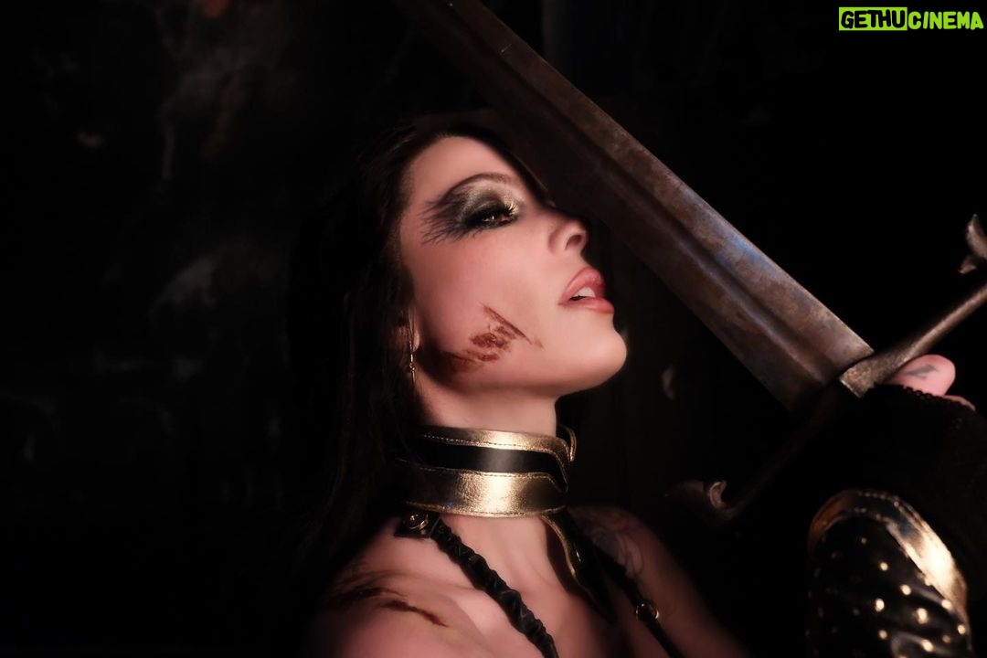 Halsey - 1.2 Million Likes - Collabed with @agustd of @bts.bighitofficial on a reimagined version of “Lilith” for the #DiabloIV anthem and it goes incredibly hard… @PlayDiablo
we both grew up playing the games and I’ve always wanted to do a concept with SUGA with this type of dark mythology, so it was a no brainer tbh.
VERY SICK AND OUT NOW, CHECK IT OUT!!!!