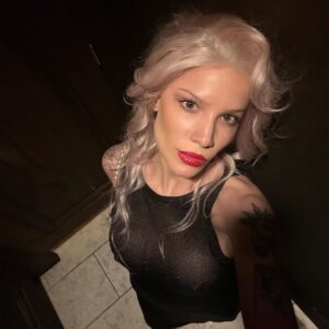 Halsey Instagram - viXXXen for Valentine’s