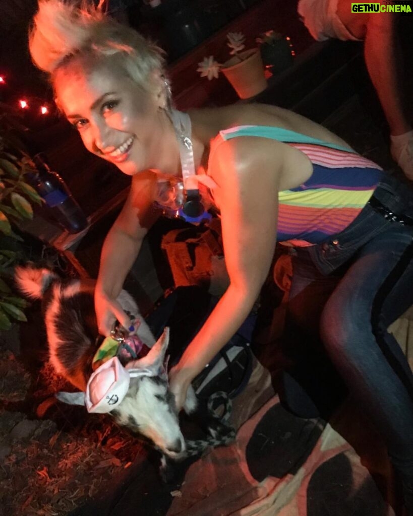 Halyna Hutchins Instagram - This year I took Halloween pretty lightly, but still managed to dress up as a Tank Girl and pet a goat! photo credit goes to @jarrettfurst #halloweenparty