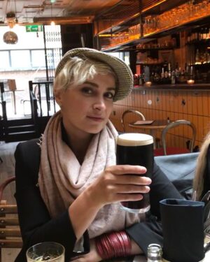 Halyna Hutchins Instagram - Whiskey and a pint! When in Ireland...