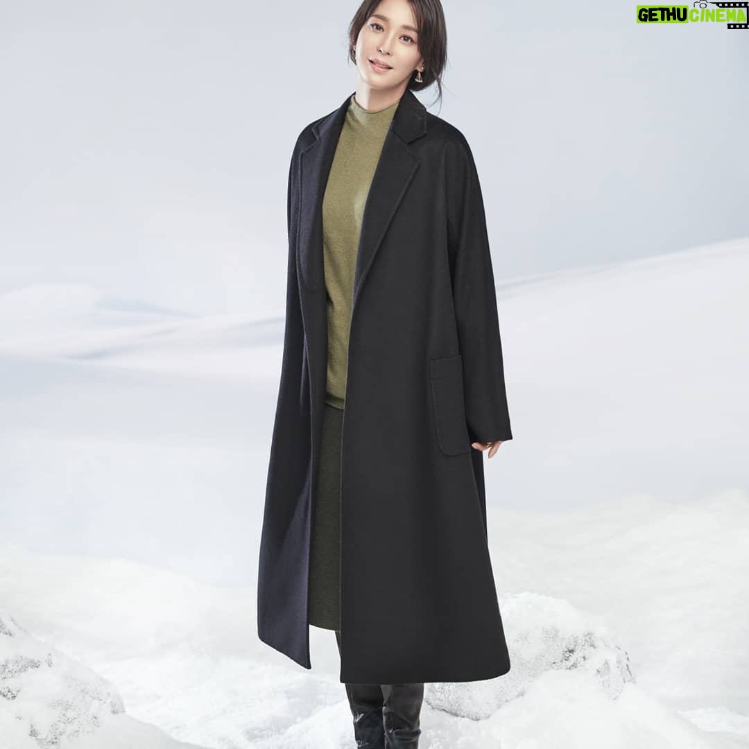 Han Go-eun - 2.7K Likes - 가을이 부쩍 느껴지는 하루. 포근한 라우렐과 함께해 주세요~ 이번 니트가 정말 예쁘고 고급지게 나온거 있죠~ 많이 사랑해 주세요^^~ #라우렐 #롯데홈쇼핑