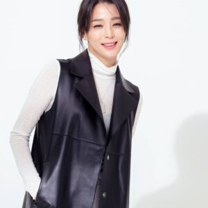 Han Go-eun Instagram - #라우렐 #laurel #spring 봄을 기다리며..