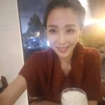 Han Go-eun Instagram - 불금 하세요~한주를 피터지게 달린 우리.. ♡ 봄이 슬그머니 찾아 오네여~♡ #Le comptoir #르꽁뜨와 #불금 #보상