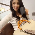 Han Go-eun Instagram – #모닝커피 와 함께 예쁜 금욜
시작합니다~^^♡