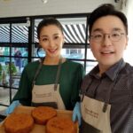 Han Go-eun Instagram - 설레고 두렵고 떨렸던 첫방송이 엊그제 같은데 벌써 이렇게 인사를 드리게 되었습니다. 보잘것 없는 저희에게 큰사랑과 응원을 보내주셔서 정말 너무 감사드립니다. 그 소중한 마음들을 기억하며 아름답게 행복을 나누며 열심히 살아가는 저희 부부가 되도록 노력할께요~ 여러분들께도 행복이 스며드는 희망차고 건강한 한해가 되길 감사한 마음 가득담아 기원 드려봅니다. 새해복 가득 받으세요~