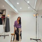 Han Go-eun Instagram - #엘샵 #롯데홈쇼핑 #라우렐 #한고은 #23FW #니트 #가디건 #후드집업 #가디건세트 #니트세트 @lotte.lshop 하늘이 너무 파란 예쁜 가을날 맘껏 행복하시길 바래여~ 라우렐 마지막 까지 많은 💕 사랑 💕 부탁드립니다