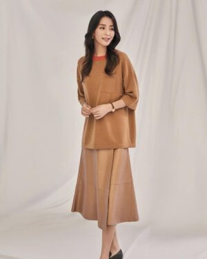 Han Go-eun Instagram - #라우렐 #롯데홈쇼핑 #역시즌 #hot
제가 사랑하는 라우렐이 이번엔 역시즌 컨셉으로 돌아왔습니다^^~~ 아직 무더운 날씨긴 하지만 역시즌 컨셉으로 돌아온 이틈에 좀더 좋은 가격으로 언젠가는 다가올 가을 겨울~ 준비해 보는건 어떨까요~
많은 사랑 부탁드려요~