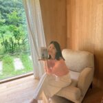 Han Ji-hye Instagram – 어제 @hipp_korea  힙 촬영^^ 해질녘이 너무 예뻐서 한컷📸