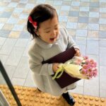 Han Ji-hye Instagram - 몬테소리 1년 수료증 받은 슬이 ㅋㅋ (잘 나온 사진이 하나도 없네…😆) 🤭🤭