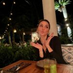 Hande Erçel Instagram - 😘🐌 Bali, Indonesia