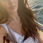 Hande Erçel Instagram – 🌸🌸
İyi ki varsın @hakaanyildirim⭐️
Her güzellikte birlikte ⭐️