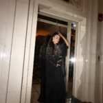 Hande Erçel Instagram - Ready for the Red Sea Film Festival ♥️ @redseafilm @humanagementme @giselebaykal 📸 @leakhneisser #redseafilmfestival2023 Jeddah, Saudi Arabia