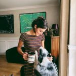 Hande Erçel Instagram - 🏡&🐾🐾🐾&☕️ 📷 @gamze_ercel