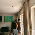 Hande Erçel Instagram - 🏡&🐾🐾🐾&☕️ 📷 @gamze_ercel