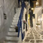 Hande Erçel Instagram - 🌪️ Mykonos, Greece