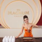 Hande Erçel Instagram - 🤩 @magnum @magnumturkiye #MagnumCannes #HazHiçBitmesin #Cannes2023 #işbirliği