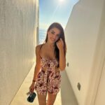 Hande Erçel Instagram - 🙌🏻
