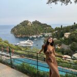 Hande Erçel Instagram – Paradise 🌼 Portofino, Italy