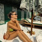 Hande Erçel Instagram - 👒 Portofino, Italy