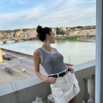 Hande Erçel Instagram - 🤩🫠🤭