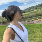 Hande Erçel Instagram - Tuscany 🤍🍷