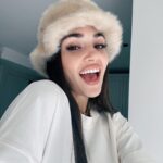 Hande Erçel Instagram - 💭
