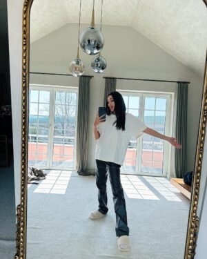 Hande Erçel Instagram - 💭