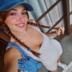 Hande Erçel Instagram - 🐲 Bali, Indonesia