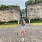 Hande Erçel Instagram - 🐲 Bali, Indonesia